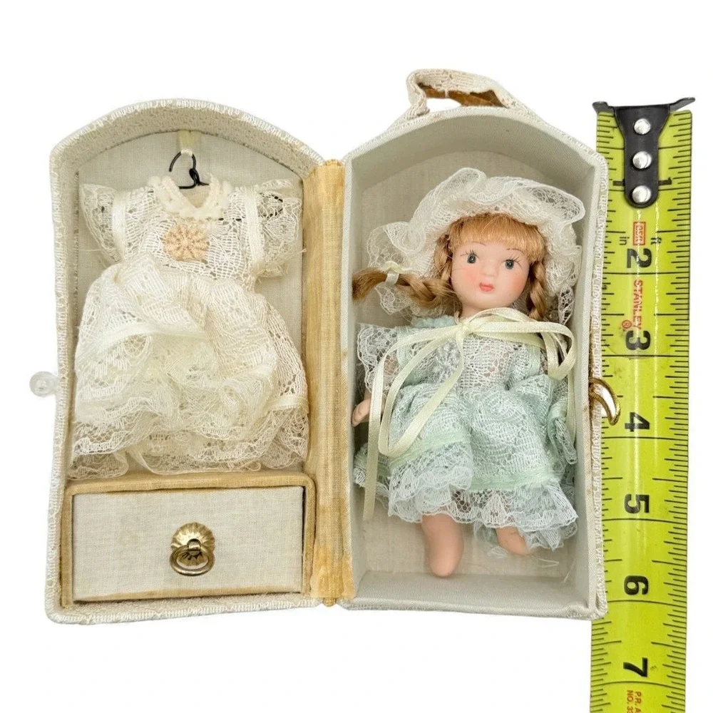 Vintage Mignonette‎ Bisque Porcelain Doll Lace Dress Presentation Box Japan 5